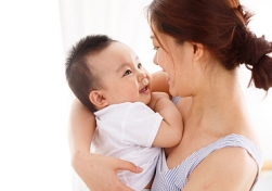 如何判斷母乳不足？